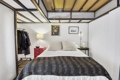 ARCHITECTURAL DUPLEX LOFT AT THE CHOCOLATE FACTORY A truly - photo 4