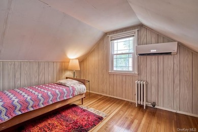 WELCOME TO 161 VAN BUREN STREET, WEST BABYLON... This delightful - photo 11