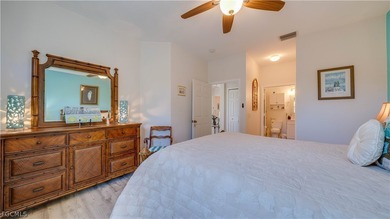 Welcome home! This beautifully updated 2-bedroom, 2-bath + Den - photo 24