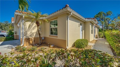 Welcome home! This beautifully updated 2-bedroom, 2-bath + Den - photo 31