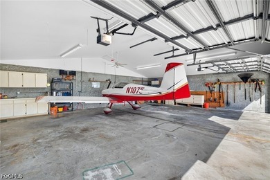Are you looking for aviation based lifestyle? This move-in ready - photo 32