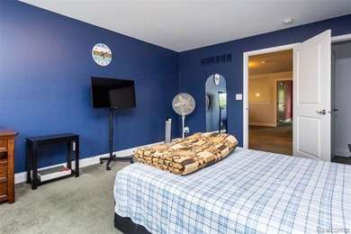 Tucked within the highly sought-after Kensington Woods community - photo 33