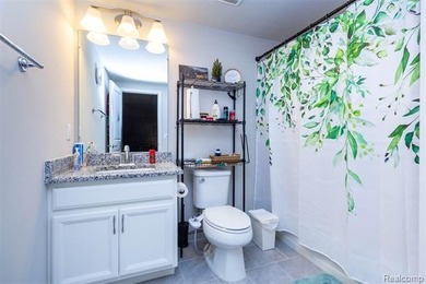 Tucked within the highly sought-after Kensington Woods community - photo 42