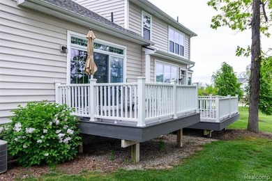 Tucked within the highly sought-after Kensington Woods community - photo 49