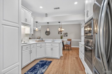 Beautiful Luxury Brick Home in Nature Trail. Welcome to this - photo 8