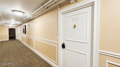 Great location and investment opportunity. 11th floor condo with - photo 13
