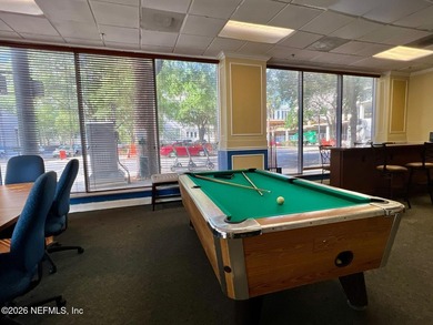 Great location and investment opportunity. 11th floor condo with - photo 21