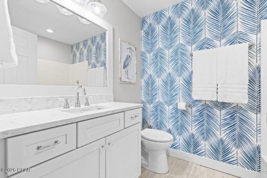 Welcome to this stunning, fully remodeled five bedroom, three - photo 26