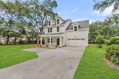 Located on a beautiful homesite of over a quarter acre in the - photo 28