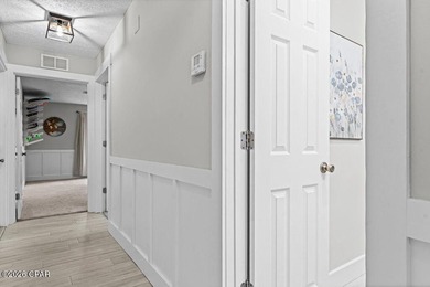 Welcome to this stunning, fully remodeled five bedroom, three - photo 41