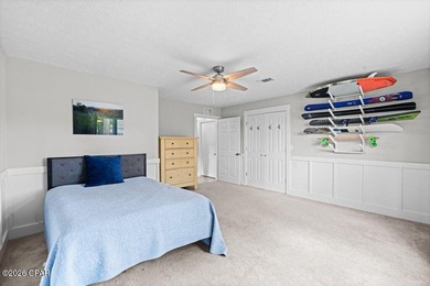 Welcome to this stunning, fully remodeled five bedroom, three - photo 46