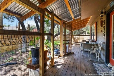 Lake Home For Sale in Canyon Lake, Texas