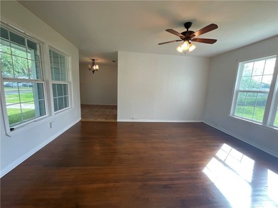 Affordable, updated, and situated on an oversized 0.26-acre lot! - photo 7