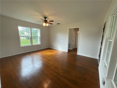 Affordable, updated, and situated on an oversized 0.26-acre lot! - photo 8