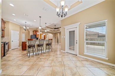 Welcome to this spacious 4-bedroom, 3-bathroom stucco home - photo 8