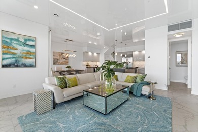 Move-in ready, this waterfront corner villa offers VIEWS - photo 18