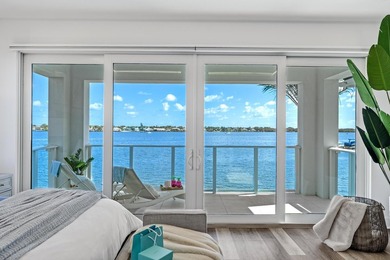 Move-in ready, this waterfront corner villa offers VIEWS - photo 31
