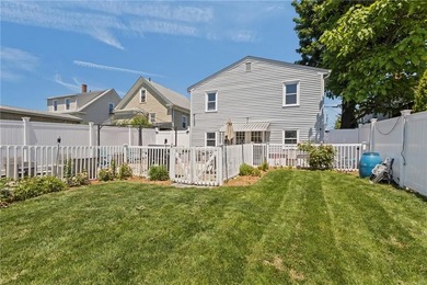 Welcome home to this totaly remodled ranch offering a - photo 32