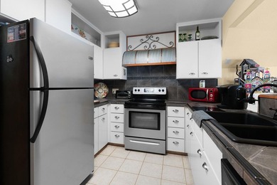 Live your Hill Country dream in this peaceful 2-bed, 2-bath - photo 8