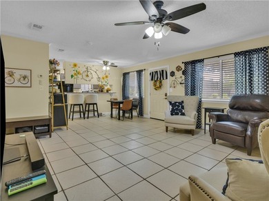 Super cute condo nestled away in the Lakewood Village condo - photo 4