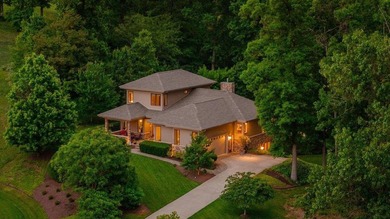 Stunning prairie style home in Crossroads Farm featuring a - photo 2