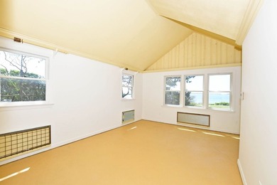 Infinite Views over Shelter Island Sound and extensive - photo 18