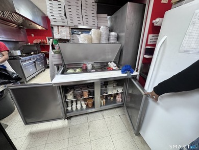 Fully renovated restaurant space featuring newly designed - photo 22