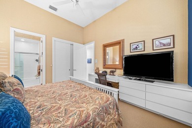 Exquisite single-story residence in the prestigious community of - photo 40