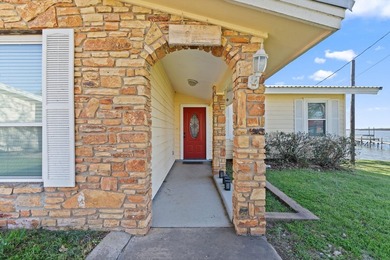 Stunning Lake Buchanan Waterfront Haven. Wide open views of Lake - photo 4