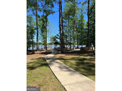 Lake Oconee Lot For Sale in Buckhead Georgia