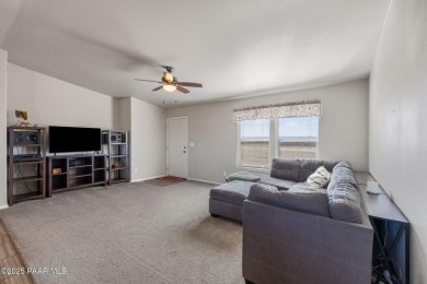 Welcome to your own slice of Arizona paradise! Located in the