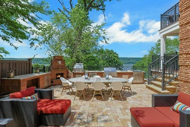 Exclusive Newly Listed Spectacular Hudson River Views: Spacious - photo 4