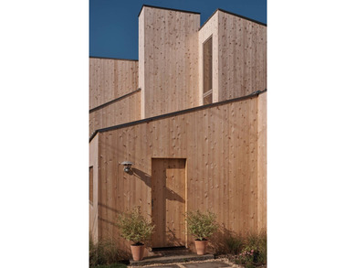 Completely rebuilt and thoughtfully redesigned, this - photo 4