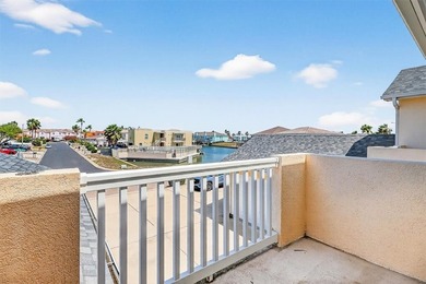 North Padre Island 2-bed, 2.5-bath, 1-car garage, two-story - photo 5