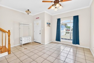 North Padre Island 2-bed, 2.5-bath, 1-car garage, two-story - photo 8