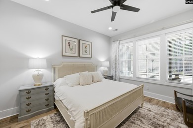 PLEASE VIEW THE VIRTUAL TOUR LINK. INCLUDES BOAT SLIP! - photo 18