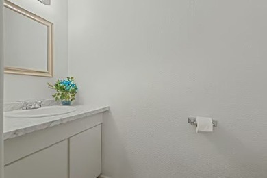 Welcome to Lakewood Village! This charming end-unit condo offers - photo 9