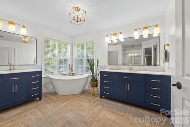 This exceptional Lake Norman home has beautiful updates and - photo 21