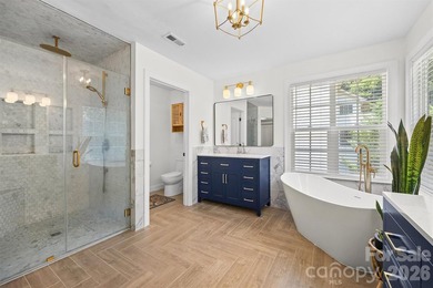 This exceptional Lake Norman home has beautiful updates and - photo 22