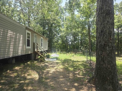 Escape to your own private retreat with this charming 3-bedroom - photo 26
