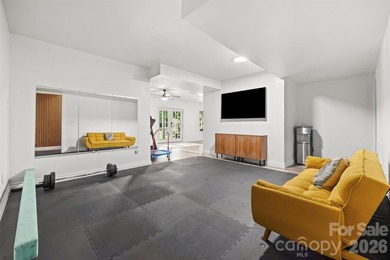 This exceptional Lake Norman home has beautiful updates and - photo 30