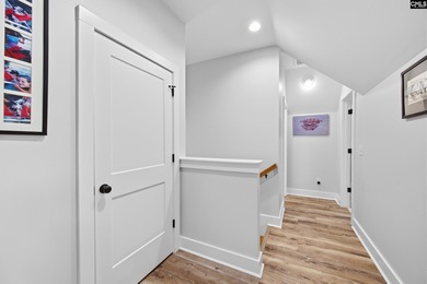PLEASE VIEW THE VIRTUAL TOUR LINK. INCLUDES BOAT SLIP! - photo 32