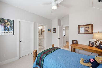 PLEASE VIEW THE VIRTUAL TOUR LINK. INCLUDES BOAT SLIP! - photo 43