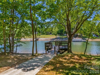 This exceptional Lake Norman home has beautiful updates and - photo 46