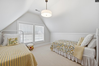 PLEASE VIEW THE VIRTUAL TOUR LINK. INCLUDES BOAT SLIP! - photo 46