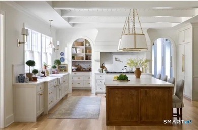 Set within Westport's most prestigious private estate enclave - photo 4