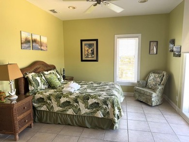 Enjoy breathtaking Gulf views and the soothing sound of the - photo 26