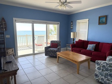 Enjoy breathtaking Gulf views and the soothing sound of the - photo 28