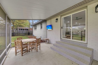 Welcome to your updated waterfront retreat in the desirable - photo 32