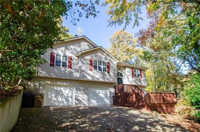 Lake Lanier Home For Sale in Cumming Georgia